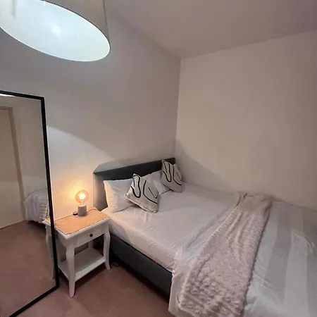 Apartamento Sh